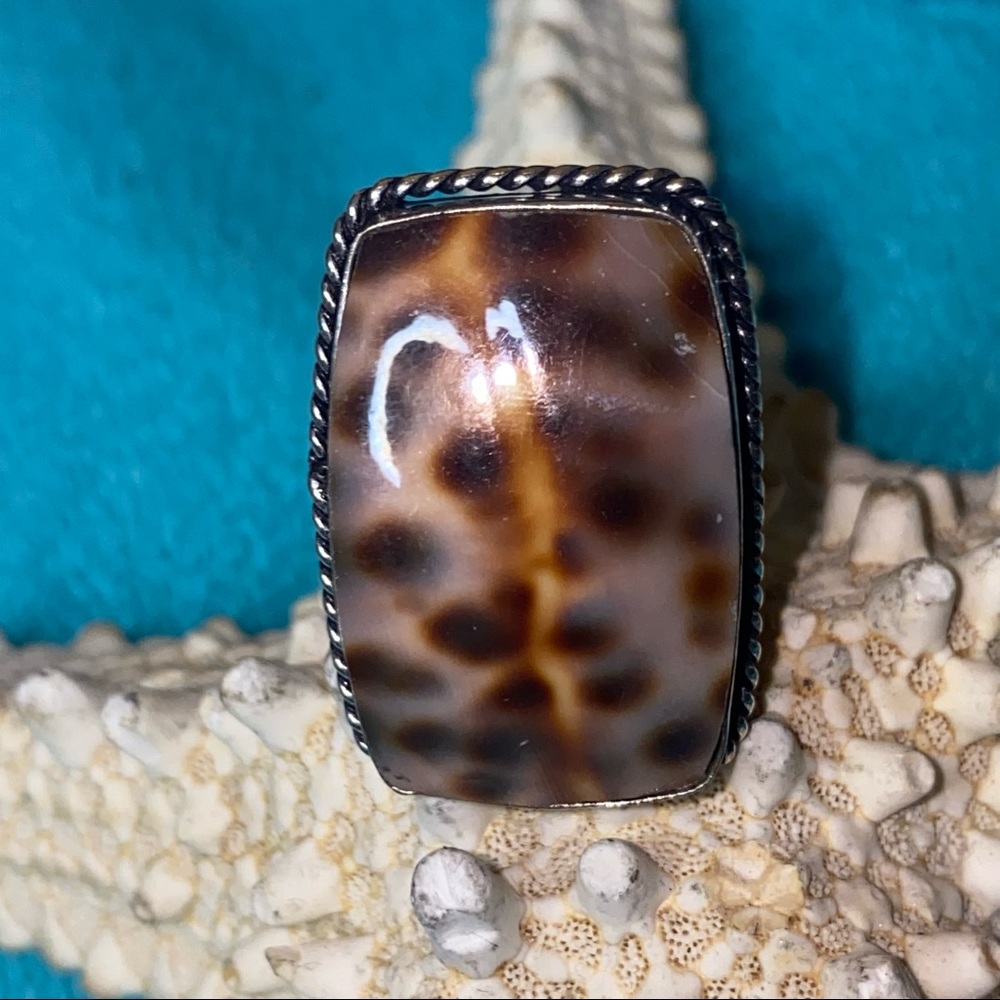 Wild Ocean Sea Shell Handcrafted Natural Gemstone ring